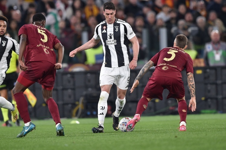 不过, 一直是米兰, inews