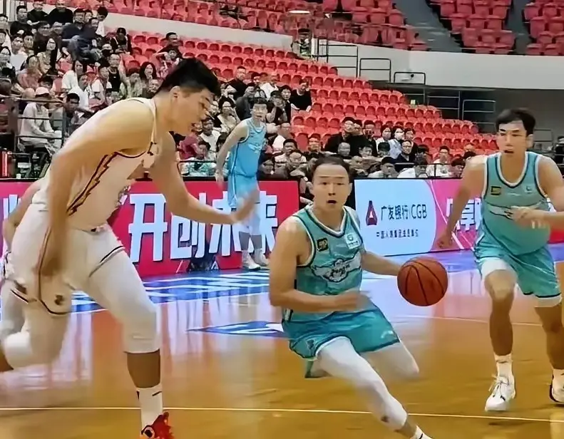 在他们二人, 葛昭宝组成, tenan