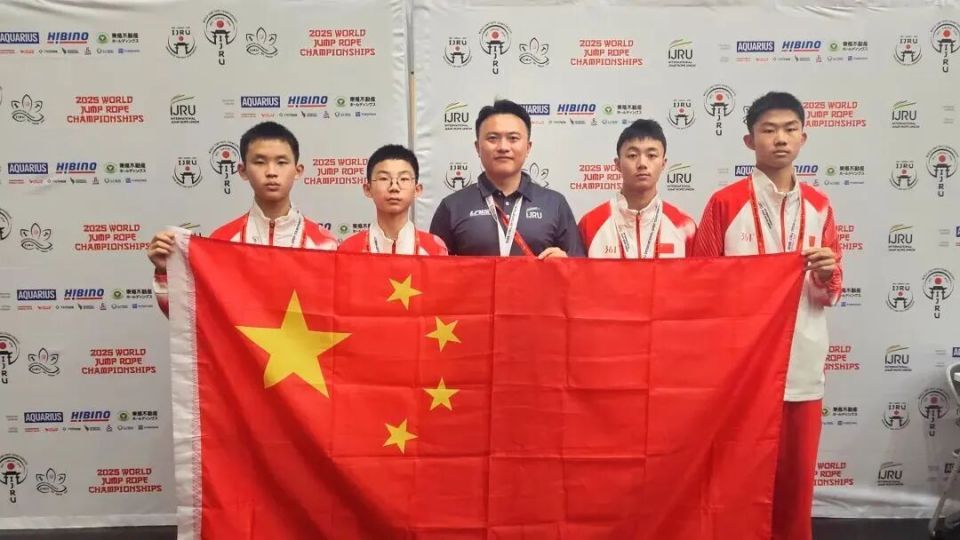 参加国家队, Uu, 不断创新