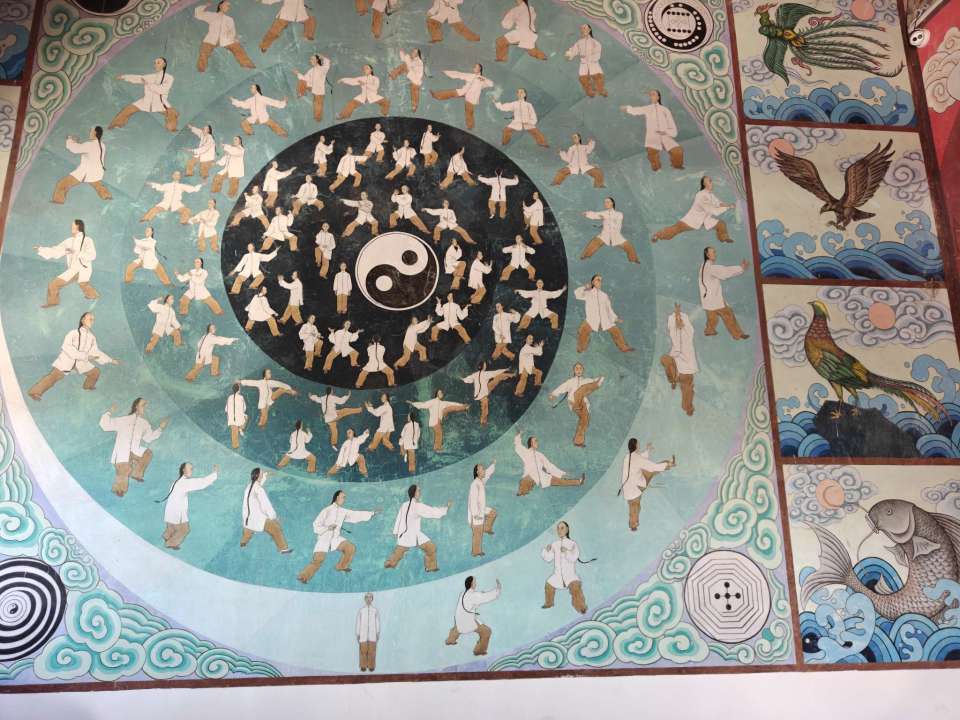 地区建立了, gtimg, 其中