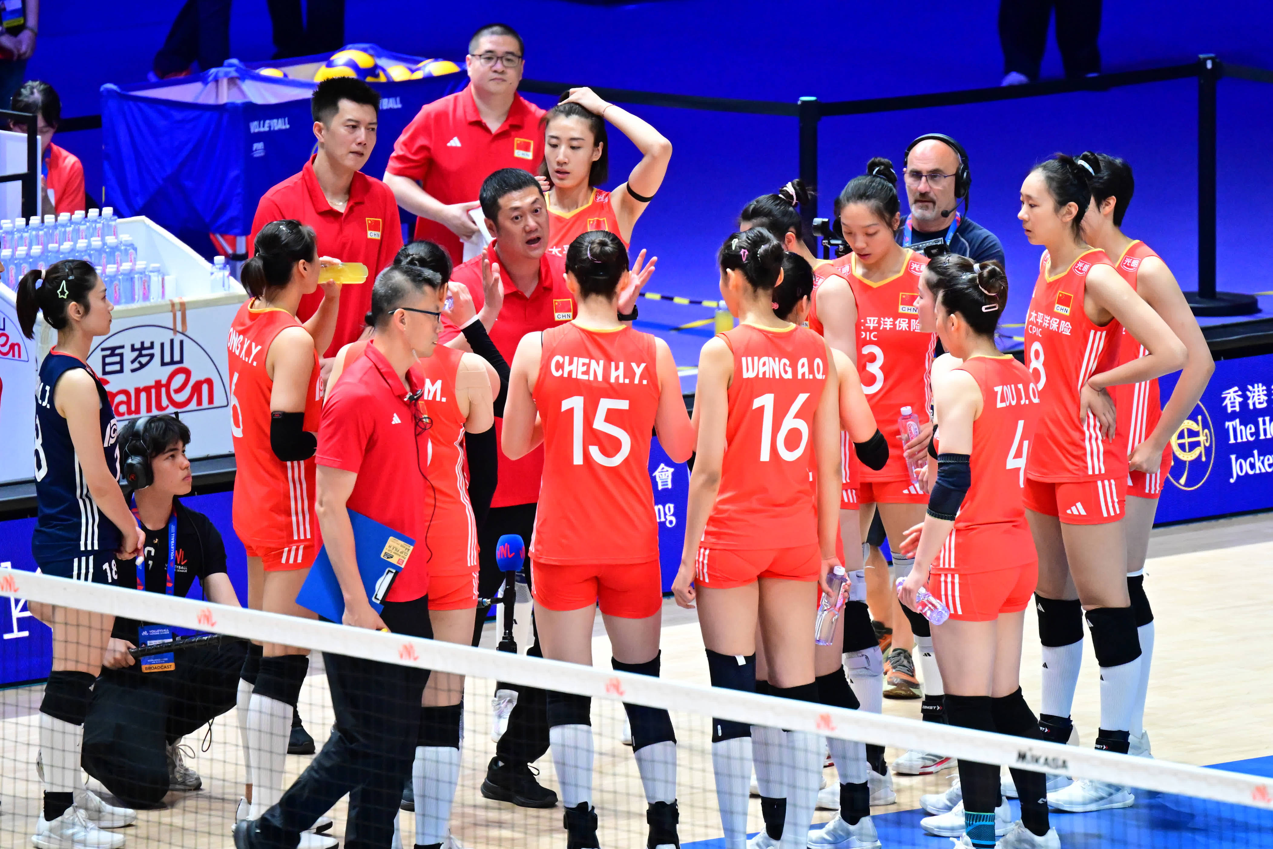 主帅蔡斌, tenan, 代表