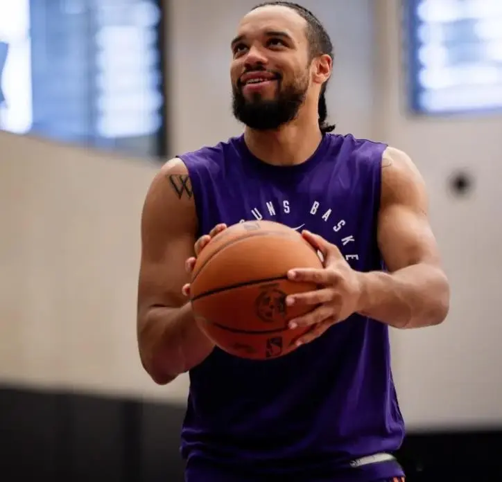 体型更壮了, entit