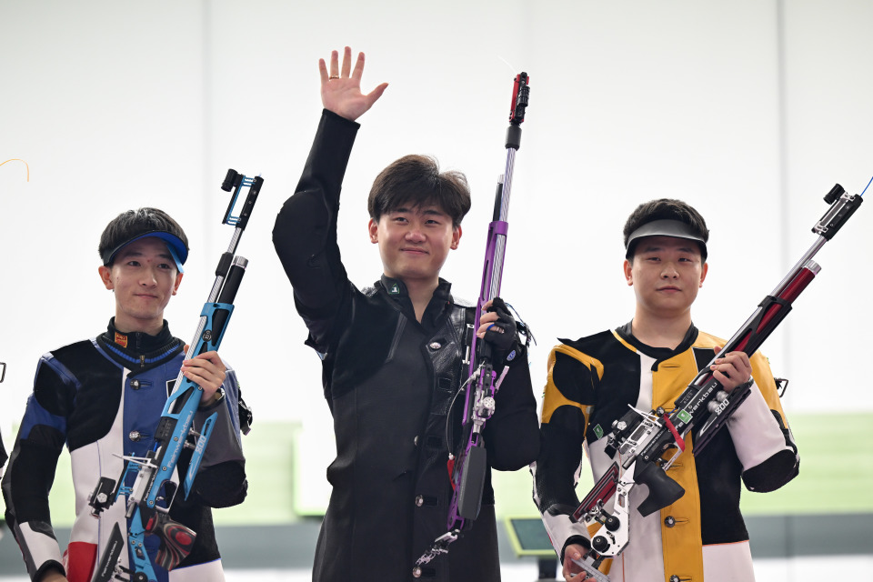 在比赛中, 刘一鸣, yXL